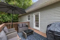 Game room, great for families, centrally located in Piedmont Triad