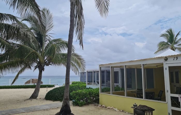 Cozy Beach Cottage at The Sea Lodges in Cayman Kai