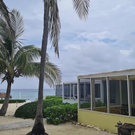 Cozy Beach Cottage at The Sea Lodges in Cayman Kai