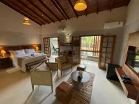Hiu Hotel - Beach