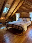 Snow Mountain Lodge- Mt Snow & Stratton Mtn Indoor Pool, Golf, Hike, Vast Trails