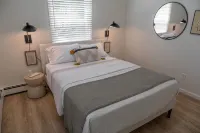 Luxe Waterfront Retreat w/ Infrared Sauna & Red Light. Near New Paltz - 4-Star