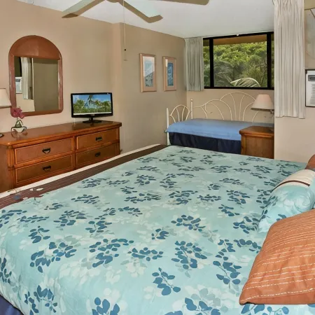 Ocean views at Kealia Resort on Sugar Beach!
