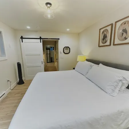 Outlaw Inn Unit 4.  Newly Remodeled large unit! 2 minutes walk to Main Street.