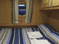Houseboat Hotels - Homestays