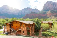Cable Mountain Lodge Hotels in 
