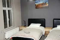 Hotel Ambasador Bitola - parking