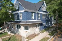 Charming Vintage Farmhouse 3 Bedroom Oasis - balcon