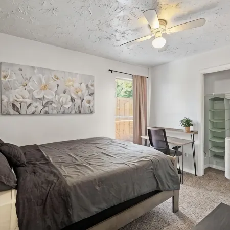 Cozy 2 Bed 1 Bath Home near IAH 스프링 호텔