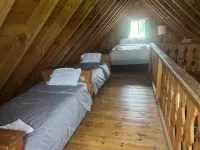 Yellow Banks Log Cabin With Waterfront Views - Homestays