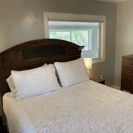Wagon Wheel House – Nature & Wildlife Stay