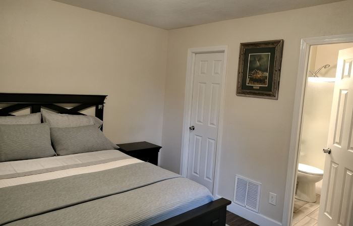 Comfortable in Denver Near Sloan's LakeRed Rocks| Weekly & Monthly Discounts!