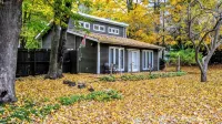Cobmoosa Shores Cottage: Private Beach, Silver Lake Orv Park, and Wi-Fi! - 2-Star