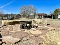 Hole in the Rock Inn - Newly remodeled for post adventure relaxation! - 4-Star