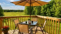 NEW!! Clean, Comfortable & Spacious Northwoods Cabin. -  Privatzimmer