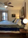 Charming 3-bedroom house with WiFi, AC in delightful Yellville - 3-Star
