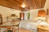 Hotel Ponta do Madeiro - parking