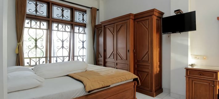 Hotel Fevytra Syariah Hotels in Umbulharjo