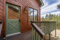 Perfect Family Cabin, Walking Distance to RMNP and the River in Aspen Brook + AC - Chalets