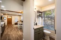Cozy 2 Br, 2 BA Cottage in Downtown Dahlonega! - 3-Sterne