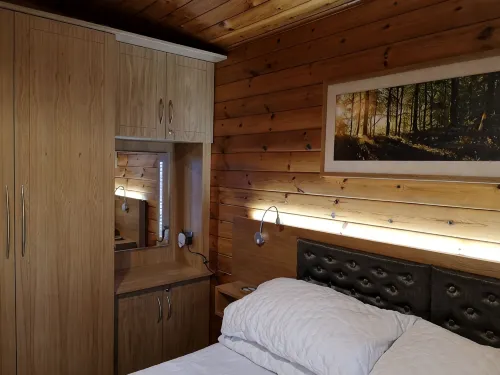 Luxury pine log cabin positioned within the mountains of the Lake District - 2-Star