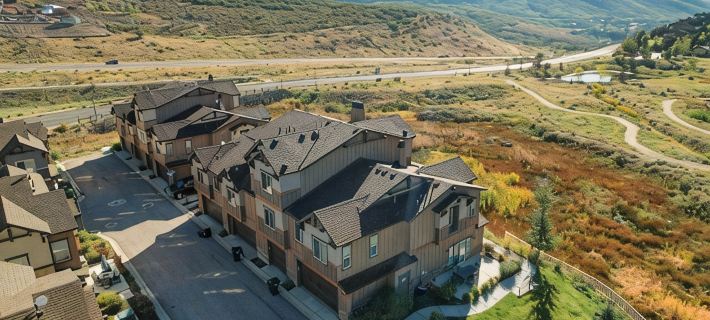 Parks Edge Ski Oasis - 10 minutes to town with gym, hot tub, and pool Hotels in Wasatch County