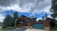 Your family wants to relax in the mountains from the deck @ Montaña Azul, Mt CB! - 4-Star