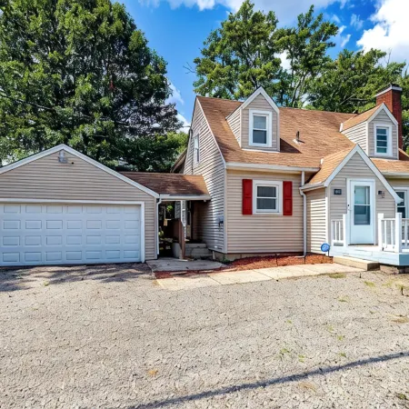 Private Home for Big Families at Miami University