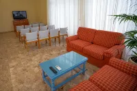 Hotel Happy - Bãi đậu xe