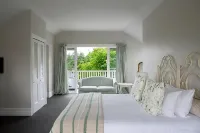 The Martinborough Hotel - bar