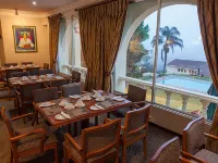 Mountain View International Hotel - 3-Star