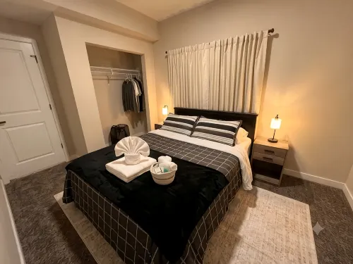 Cozy Private Rooms Near Denver Airport - Homestays