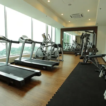 Symphony Suites Hotel