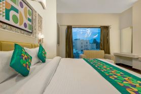 Treebo Premium Vedic Stays Near High Court