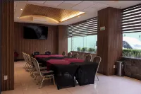 Crown Victoria Hotel - 4 estrellas