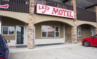 Lazy J Motel