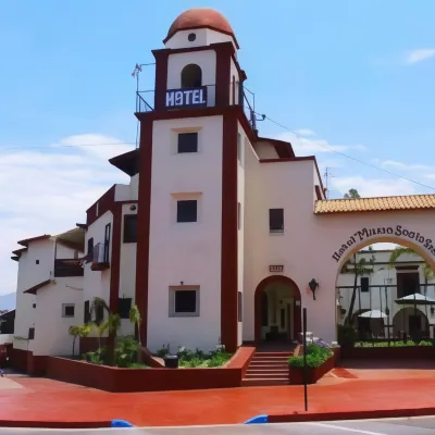 Mision Santa Isabel Hotels near Plaza Civica