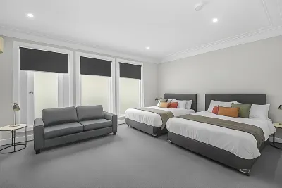 Horse and Jockey Hotel Homebush Hotels in Burwood