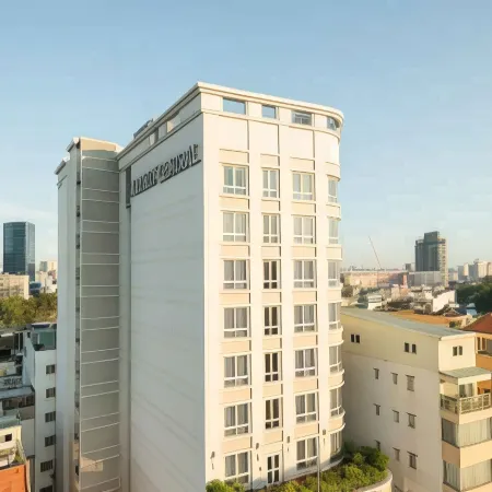 Liberty Central Saigon Centre Hotel Отели рядом с достопримечательностью «Район 1»