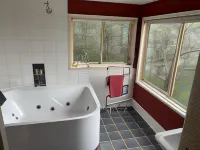 Tambaridge Bed & Breakfast Hotels in Wongawallan