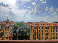 B&b Center Gallery