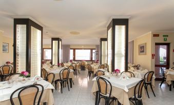 Hotel Ristorante Borgo la Tana