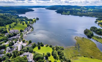 Lakehouse at the Waterhead Inn