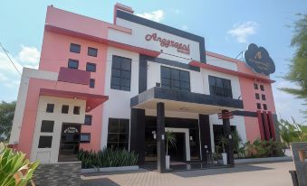 UrbanView Hotel Anggraeni Jatibarang