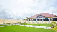 Bella Ella Hotel