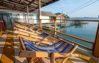Kohchang Baanrimtalay Resort Hotels in Amphoe Laem Ngop