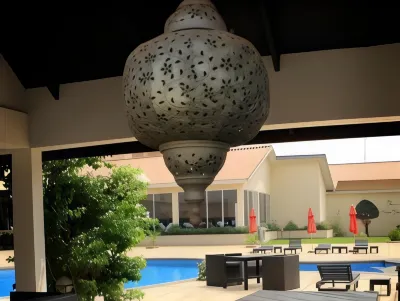Theaknac Hotel Hotels in Adjiringanor