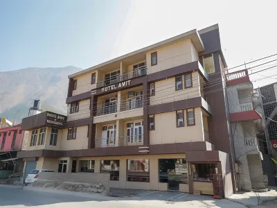 Hotel Amit Các khách sạn ở Bhuntar