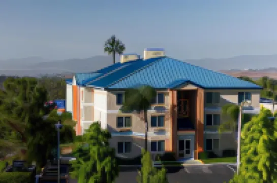 Fairfield Inn Santa Clarita Valencia Hotels in Stevenson Ranch