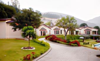 LaTigre Resort